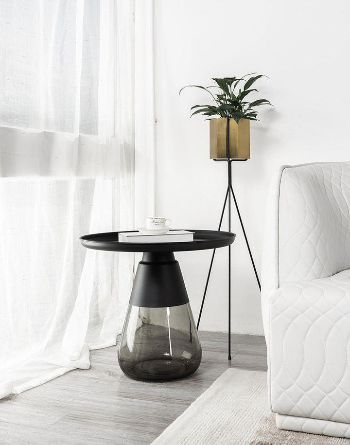 Black Aluminum/Smoke Glass