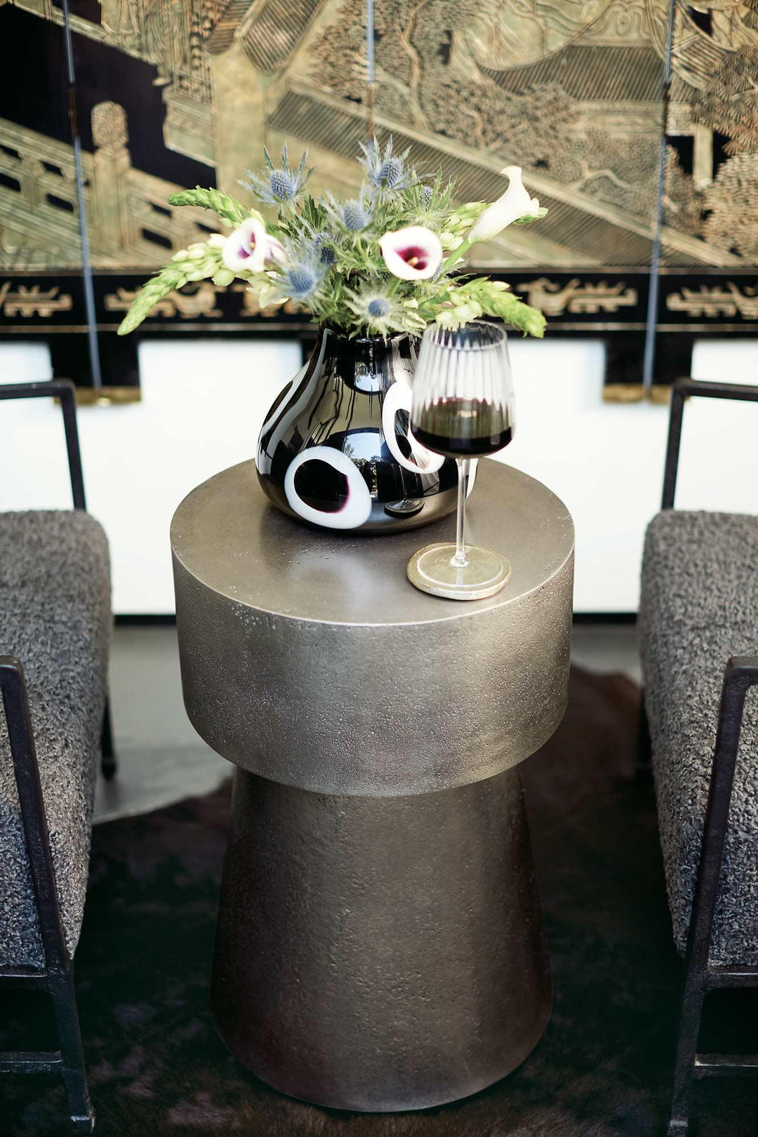 SwayLiving - Linea Accent Table - '384122 | SwayLiving