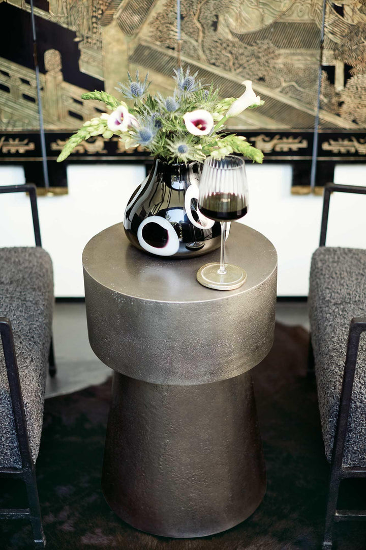 SwayLiving - Linea Accent Table - '384122 | SwayLiving