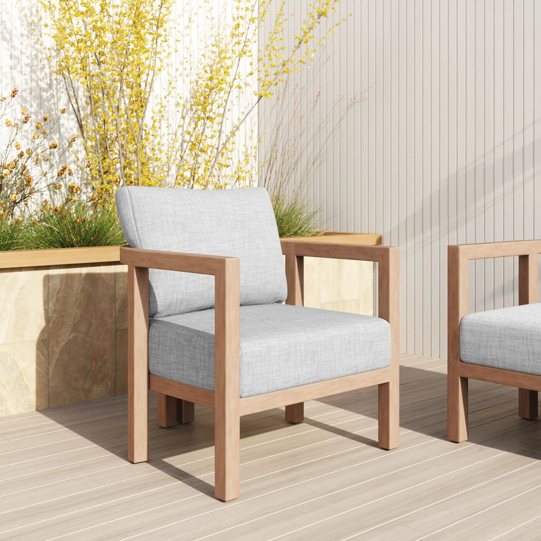 Leto Armchair