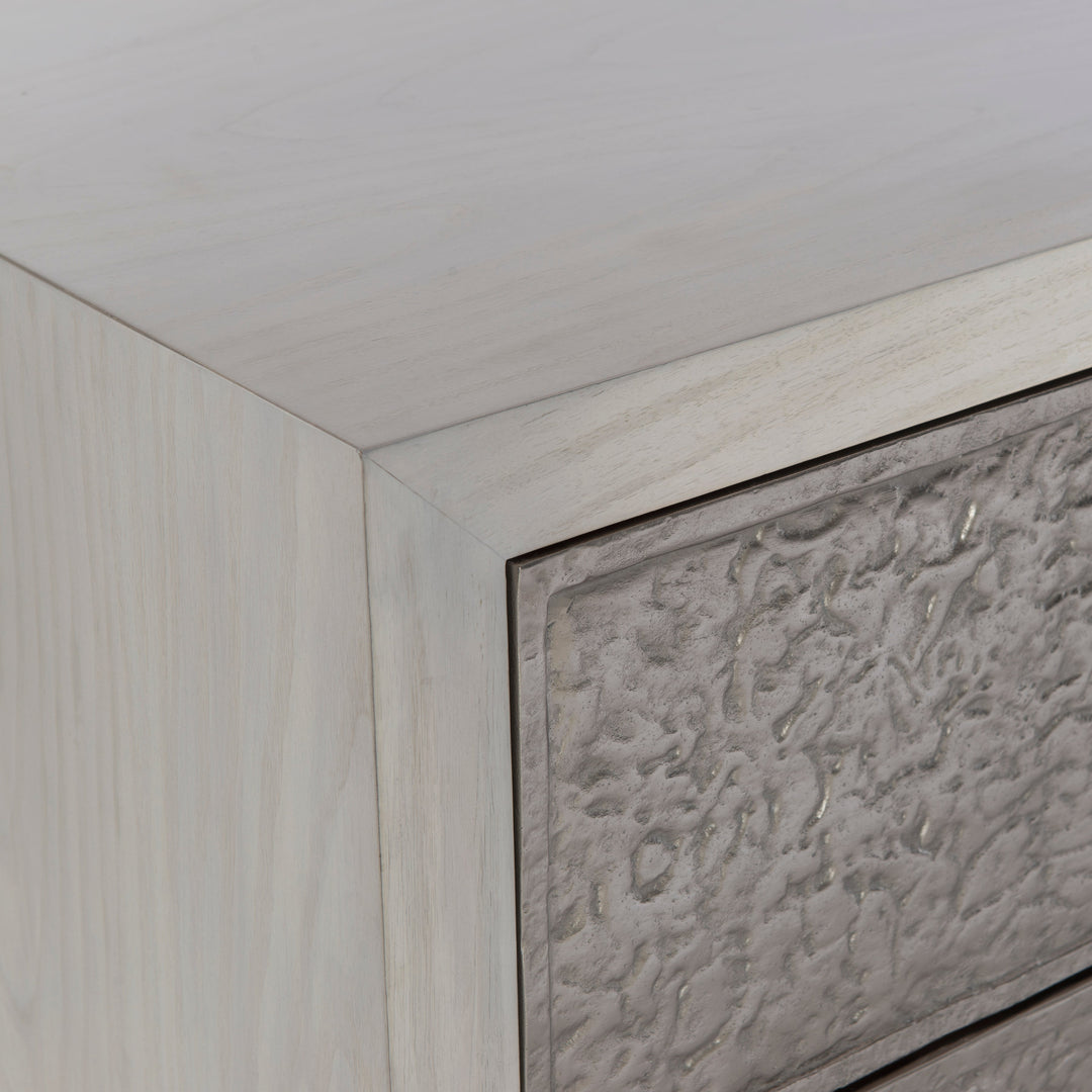 Ware Dresser