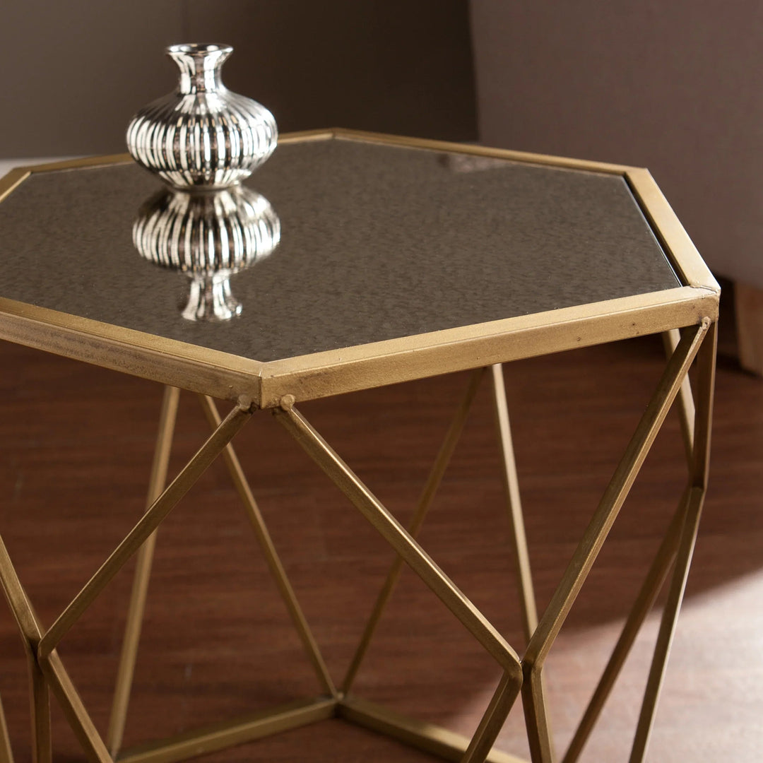 SwayLiving Joelle Geometric Accent Table - Gold ACCENT TABLES