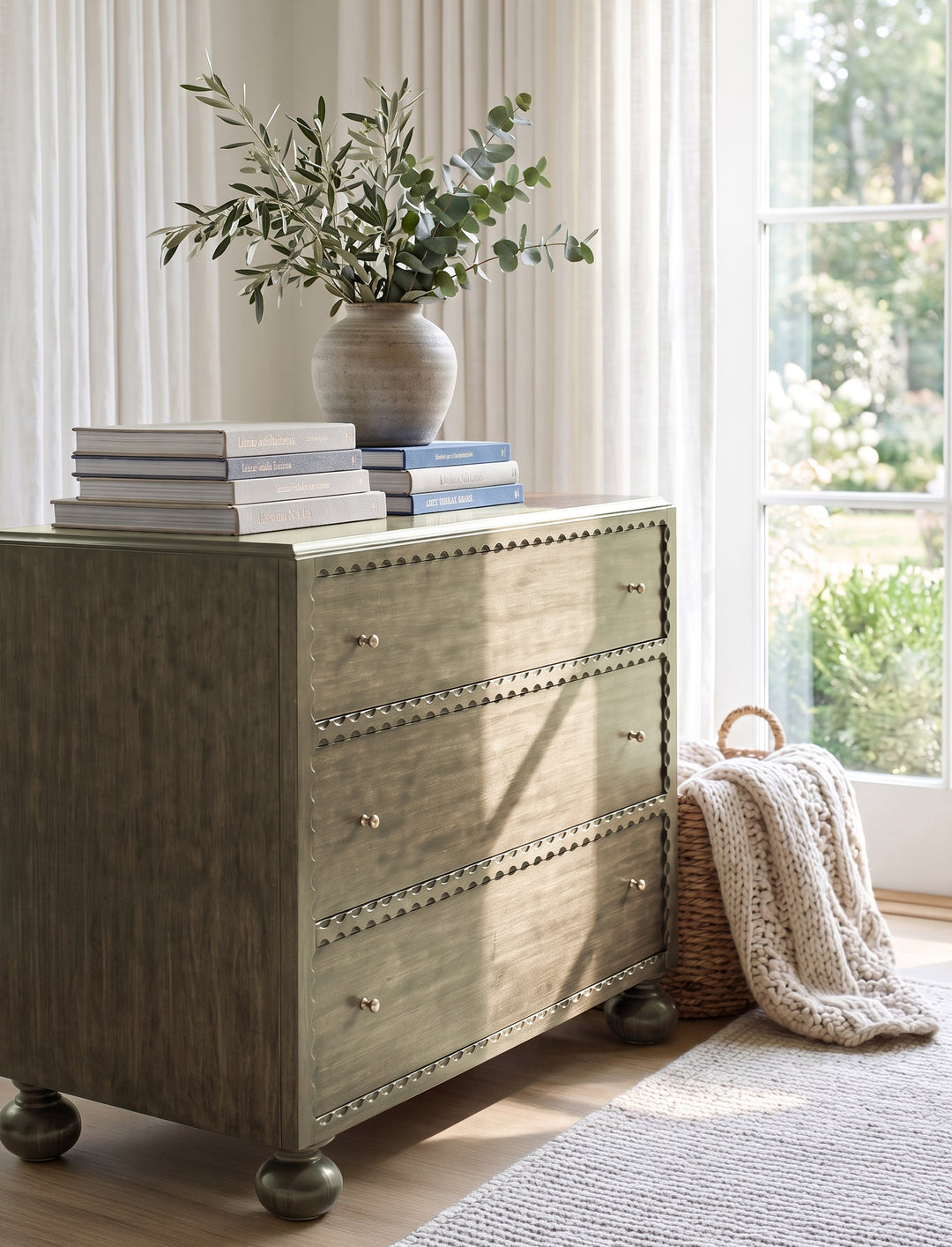 Harbor Accent Chest