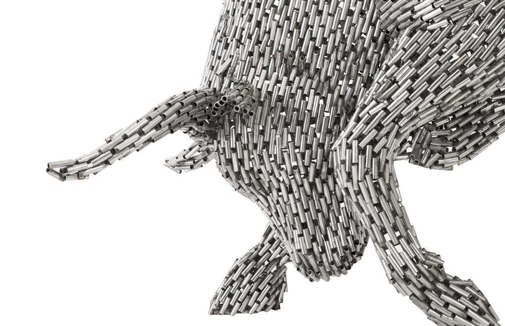 SwayLiving Bull Pipe Sculpture, Stainless Steel DECORATIVE OBJECTS