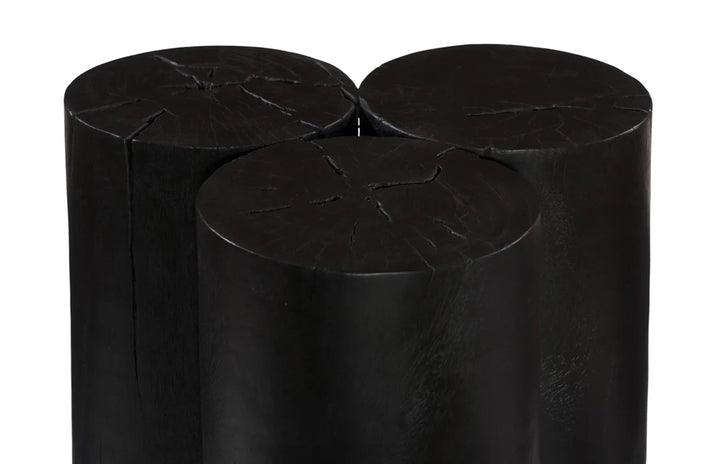 22"D x 22"W x 23"H/Black, Large