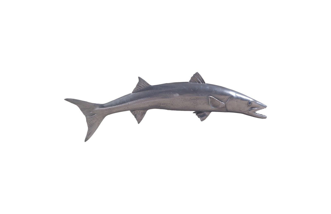SwayLiving Barracuda Fish Wall Sculpture, Resin, Polished Aluminum Finish WALL ACCENTS