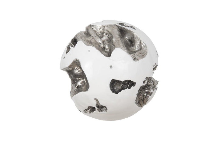 SwayLiving Cast Root Wall Ball, Silver Leaf, White, LG WALL ACCENTS