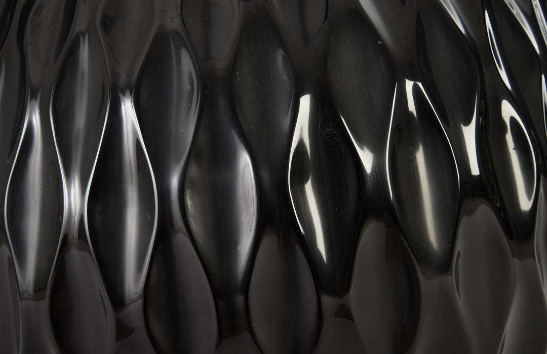SwayLiving Ripple Planter, Gel Coat Black PLANTERS