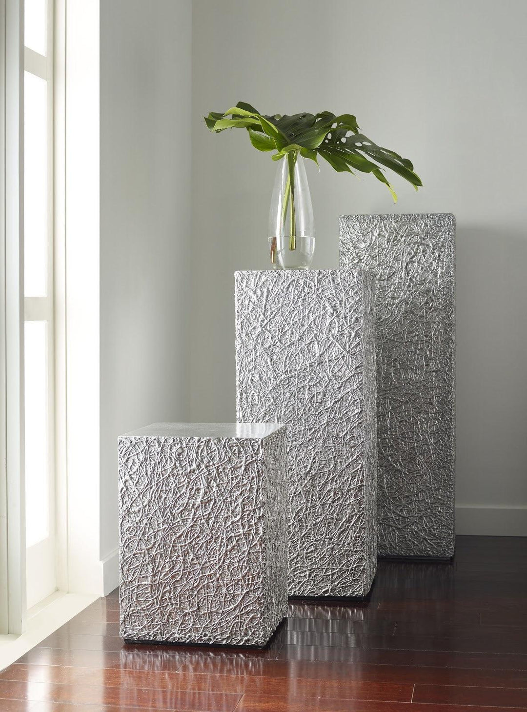 SwayLiving String Theory Pedestal, Silver Leaf, LG ACCENT TABLES