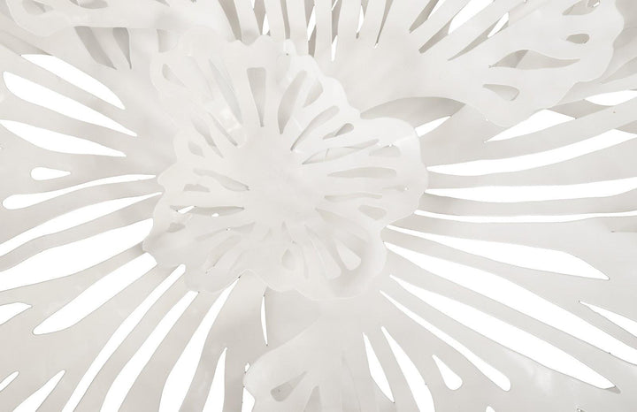 SwayLiving Flower Wall Art, Small, White, Metal WALL ACCENTS