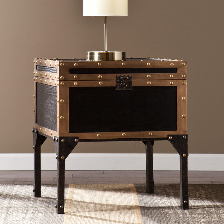 SwayLiving Drifton Travel Trunk End Table ACCENT TABLES
