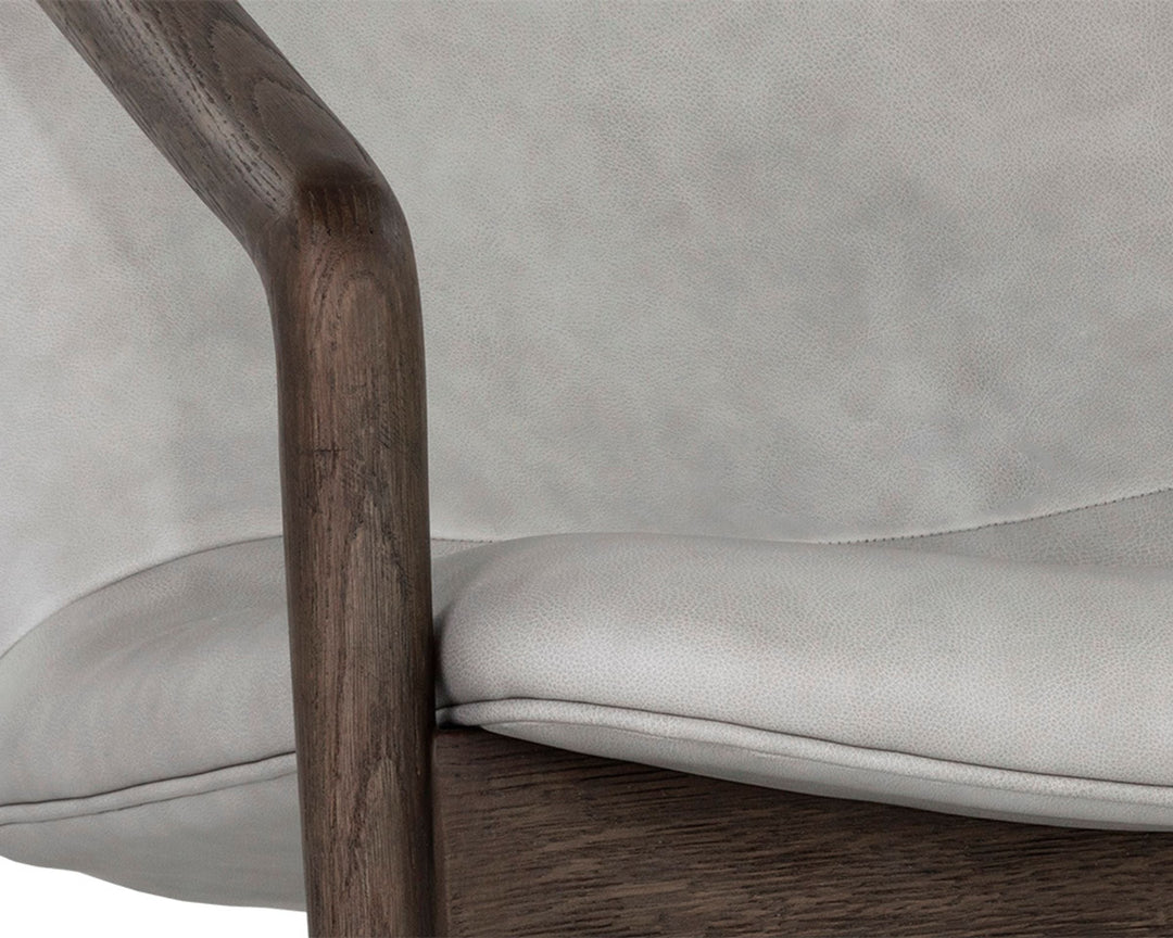 Distressed Brown - Saloon Light Grey Leather