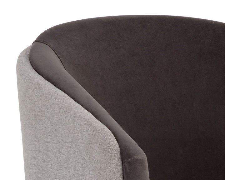 Ernst Sandstone / Meg Ash