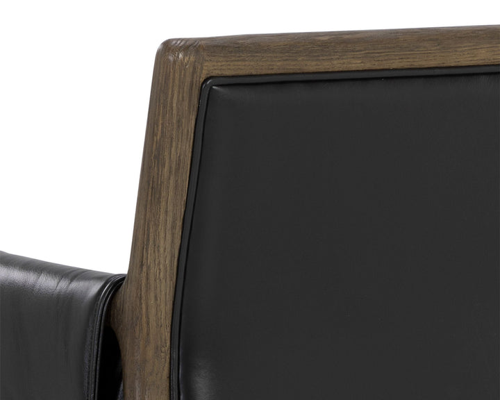 Distressed Brown - Cortina Black Leather