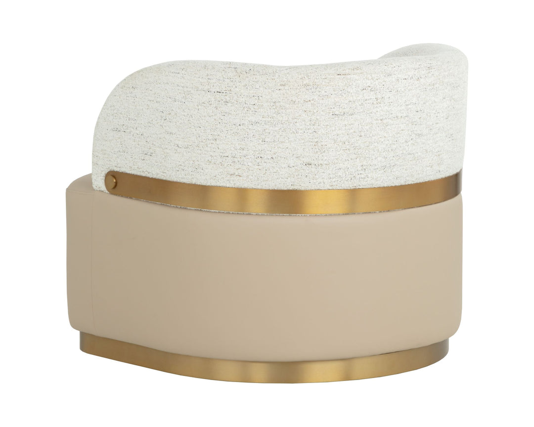 Napa Beige / Hailey Moon