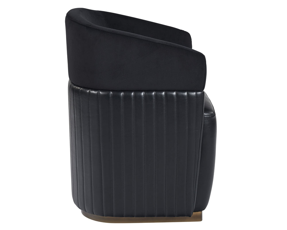 Abbington Black / Cantina Black