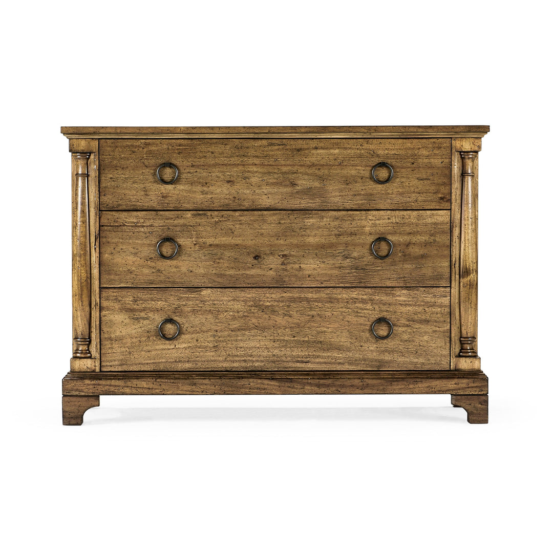 SwayLiving Casual Accents Medium Chest of Drawers SIDEBOARDS + CREDENZAS