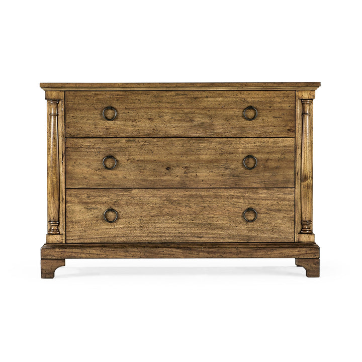 SwayLiving Casual Accents Medium Chest of Drawers SIDEBOARDS + CREDENZAS